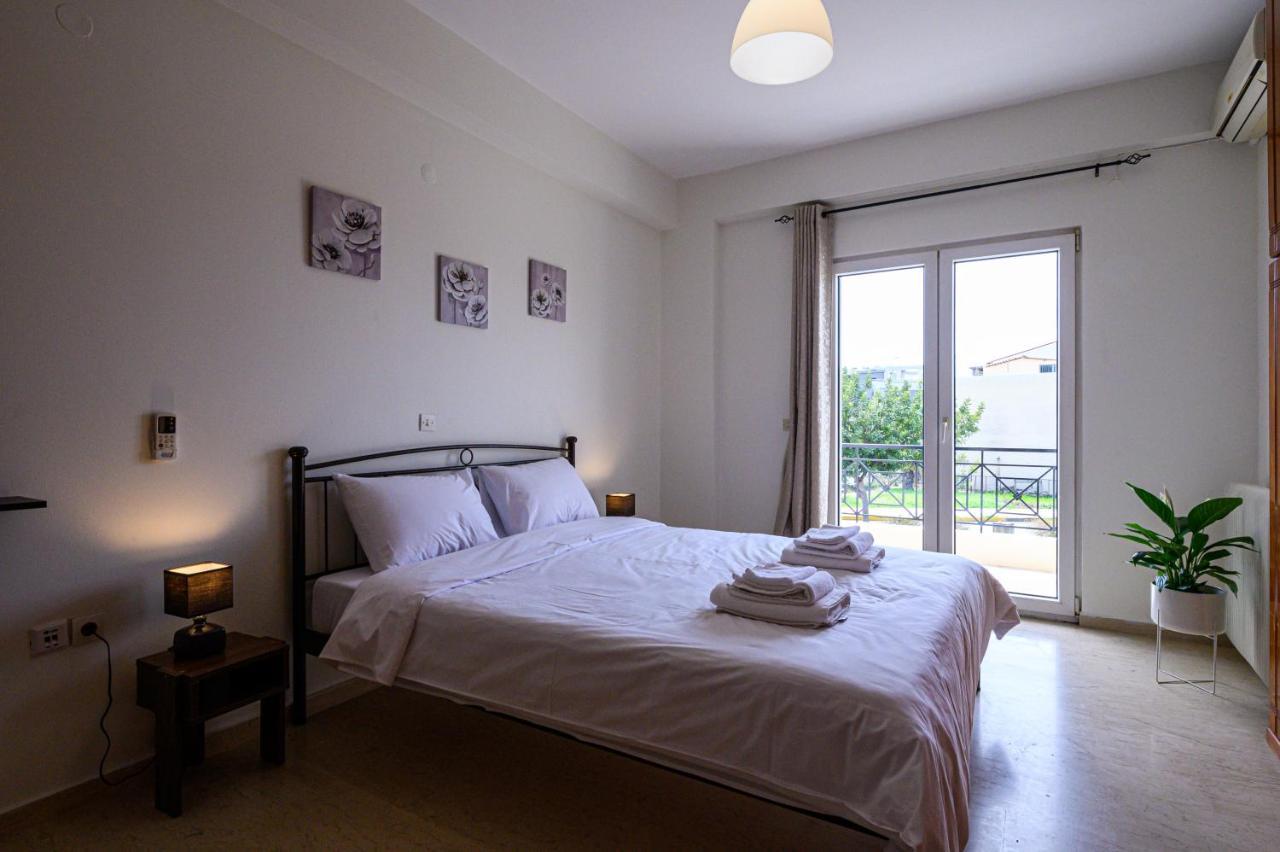 Oliva Apartment Kalamata Extérieur photo