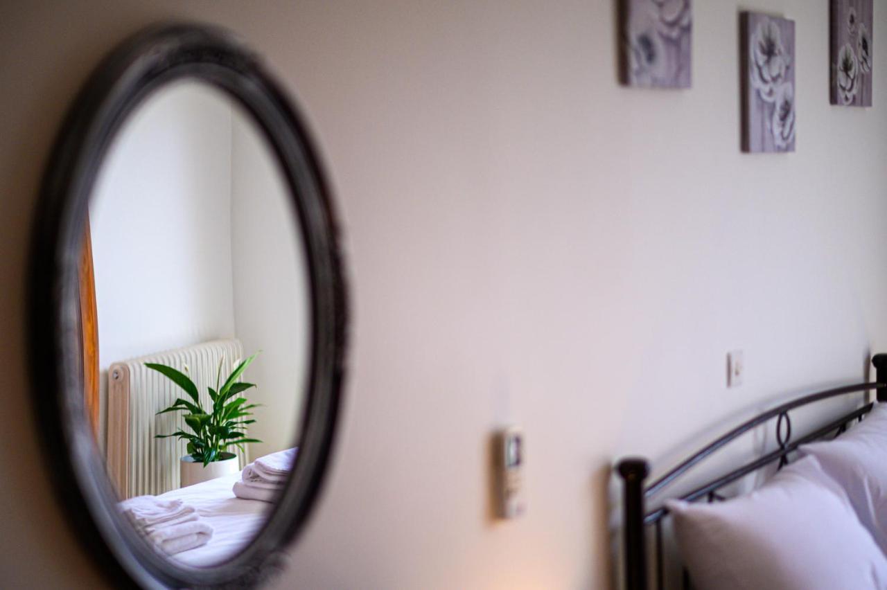 Oliva Apartment Kalamata Extérieur photo