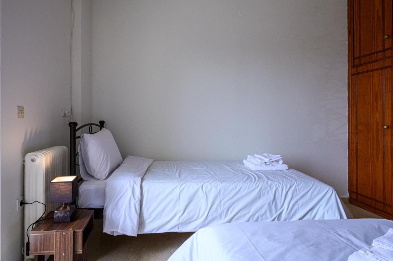 Oliva Apartment Kalamata Extérieur photo