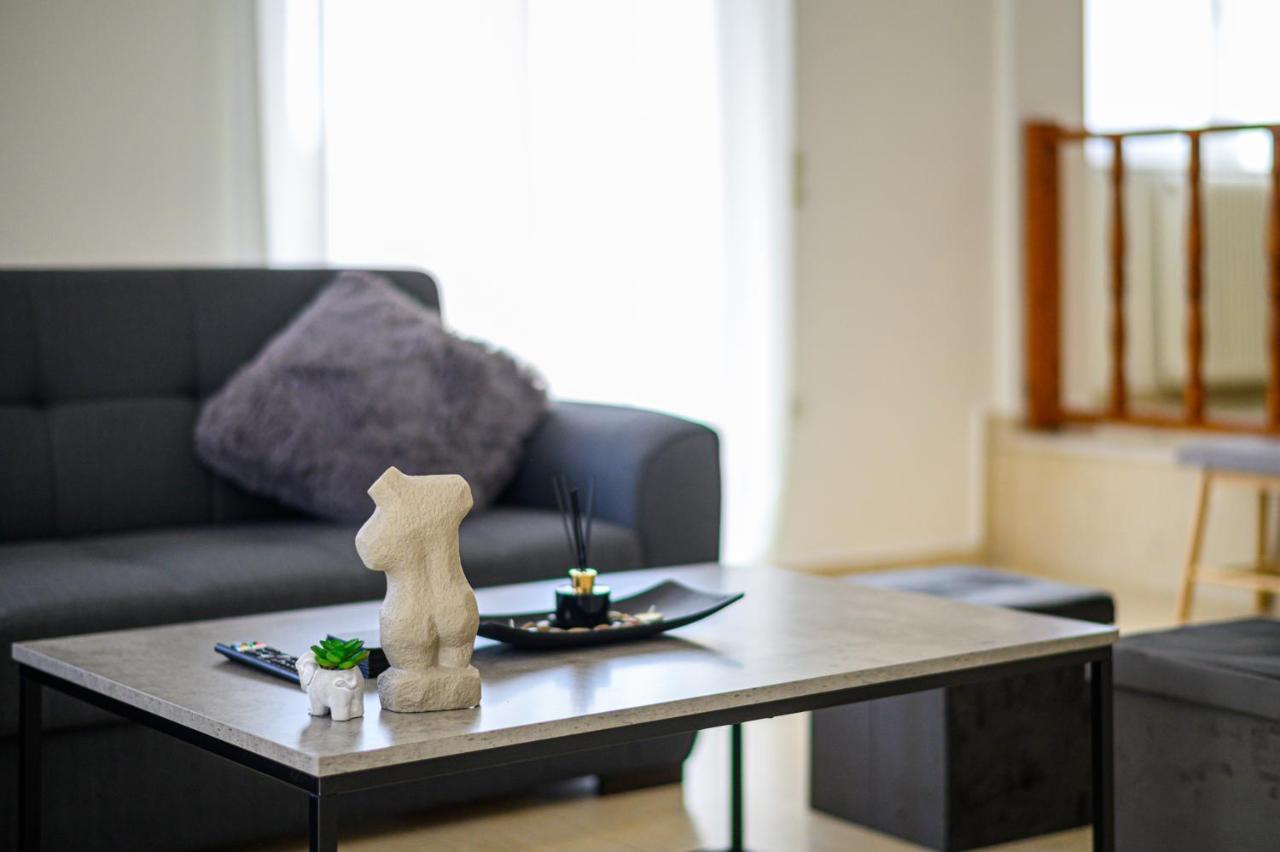 Oliva Apartment Kalamata Extérieur photo